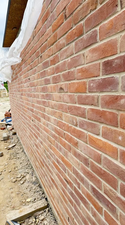 dom z cegły na jurze